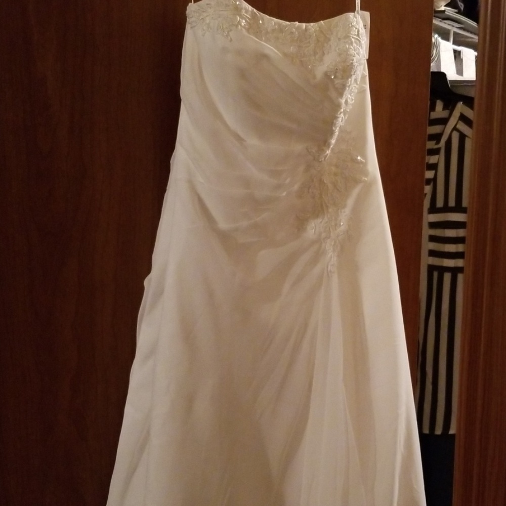 Wedding dress